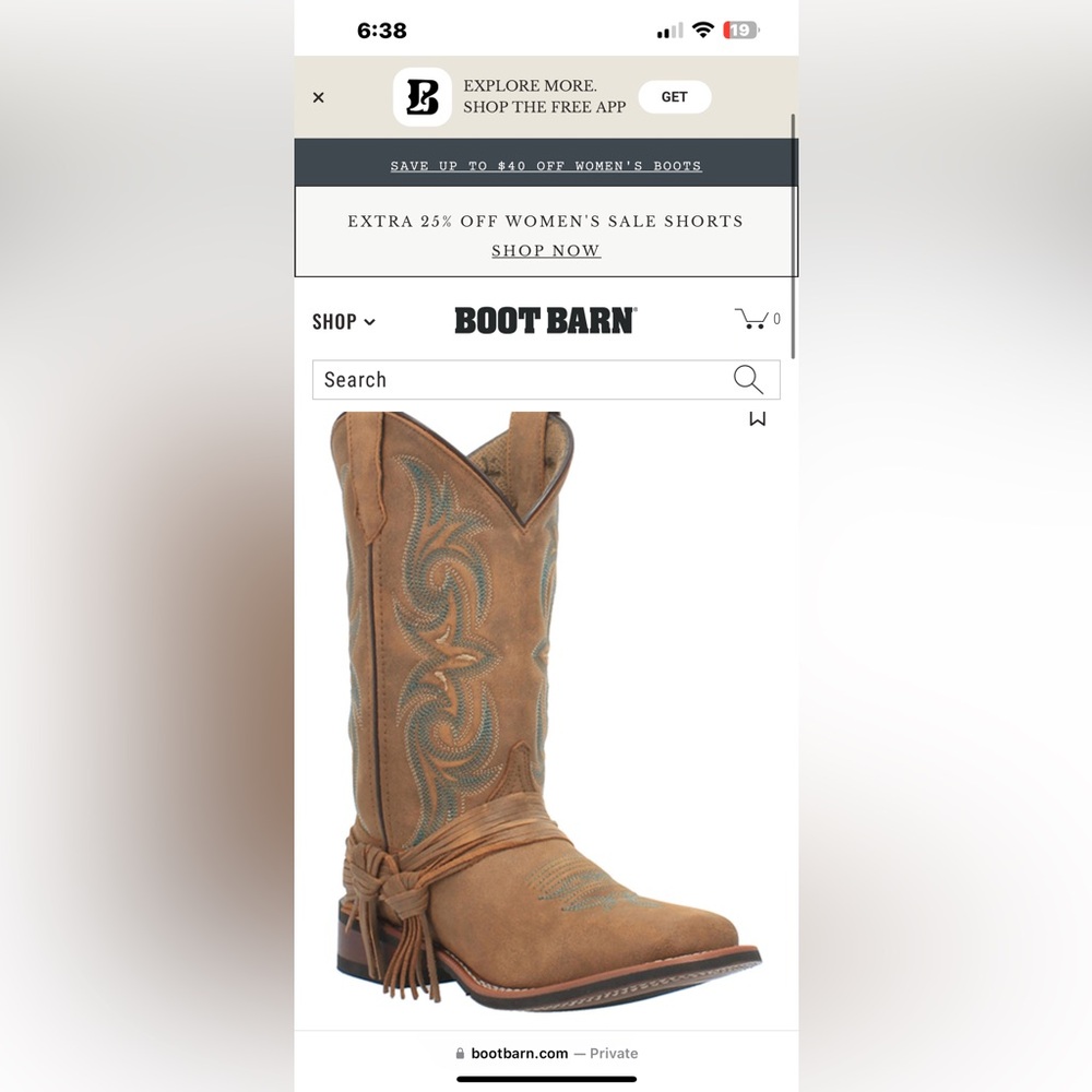 Laredo cowgirl boots